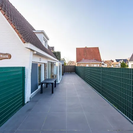 In Near The Sea, Cleaning Included Villa